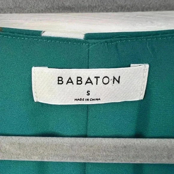 Aritzia Babaton Wallace Dress Emerald Floral Wrap Dress  Tropical Knee Length - Picture 11 of 13